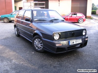 Бампер передний Volkswagen Golf II 