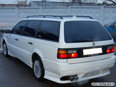 Бампер задний Volkswagen Passat B3 