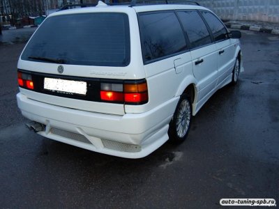 Бампер задний Volkswagen Passat B4 