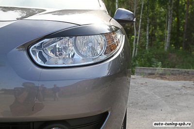 Ресницы верхние Renault Fluence 