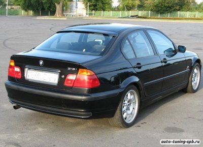 Козырёк на заднее стекло BMW (3-ая серия) E46 