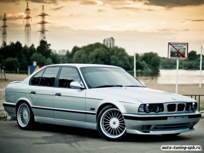 Бампер передний BMW (5-ая серия) E34 