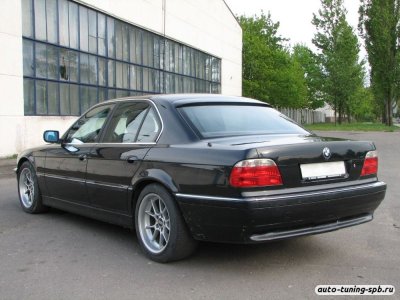 Козырёк на заднее стекло BMW (7-ая серия) E38 