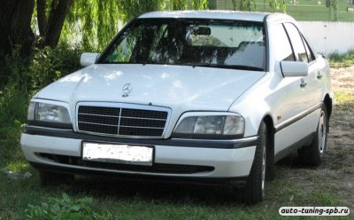 Ресницы верхние Mercedes-Benz W202 