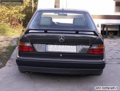 Спойлер Mercedes-Benz W124 