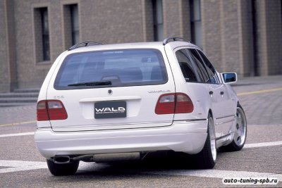 Юбка задняя Mercedes-Benz W210 