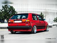 Комплект пластикового обвеса Volkswagen Golf II 