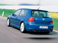 Спойлер Volkswagen Golf IV 