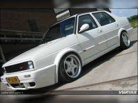 Бампер передний Volkswagen Jetta II 